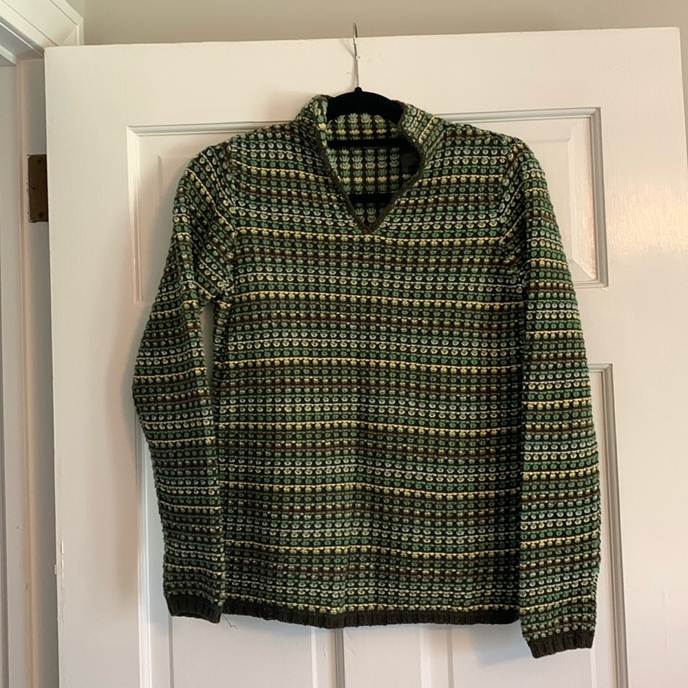 Liz Claiborne sweater